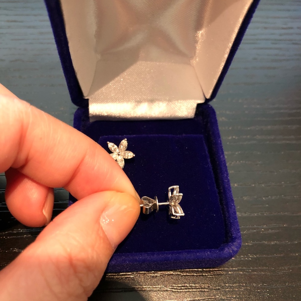 Marquise Diamond earrings - Picture 2 of 4